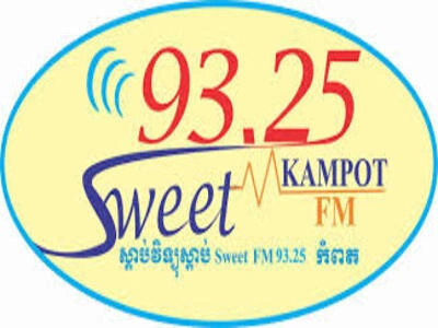 Sweet FM 93.25 - Kompot diretta