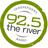 WXRV 92.5 The River diretta